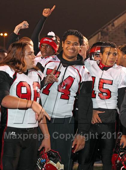 Thumbnail 3 in Centennial vs. Narbonne (CIF SoCal Regional Open Division Final) photogallery.