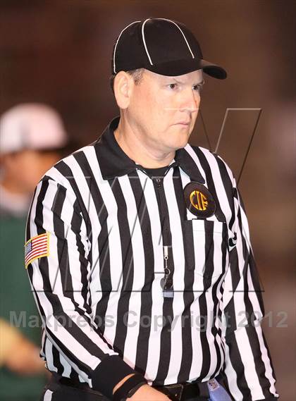 Thumbnail 1 in Centennial vs. Narbonne (CIF SoCal Regional Open Division Final) photogallery.