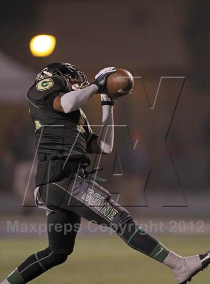 Thumbnail 2 in Centennial vs. Narbonne (CIF SoCal Regional Open Division Final) photogallery.