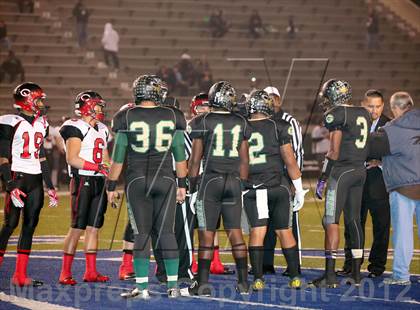 Thumbnail 1 in Centennial vs. Narbonne (CIF SoCal Regional Open Division Final) photogallery.