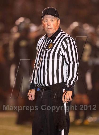 Thumbnail 1 in Centennial vs. Narbonne (CIF SoCal Regional Open Division Final) photogallery.