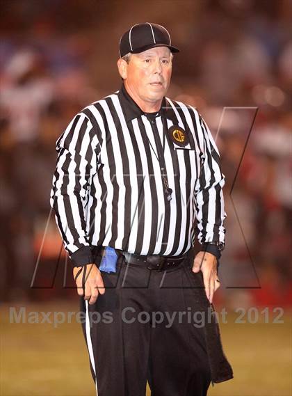 Thumbnail 1 in Centennial vs. Narbonne (CIF SoCal Regional Open Division Final) photogallery.
