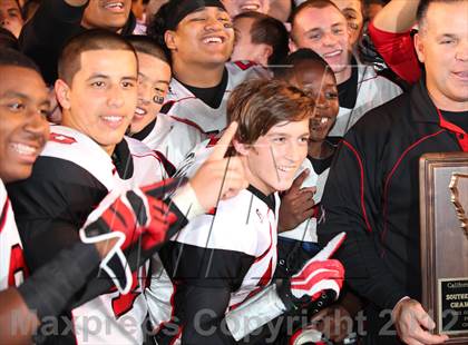 Thumbnail 1 in Centennial vs. Narbonne (CIF SoCal Regional Open Division Final) photogallery.