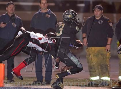 Thumbnail 3 in Centennial vs. Narbonne (CIF SoCal Regional Open Division Final) photogallery.