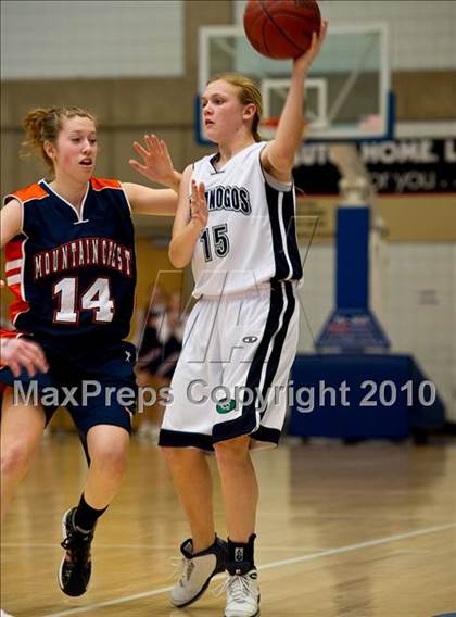 Thumbnail 2 in Timpanogos vs Mountain Crest (Utah 4A Semifinal) photogallery.