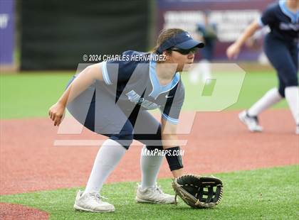 Thumbnail 2 in Del Valle vs Kingwood (NFCA Leadoff Classic) photogallery.