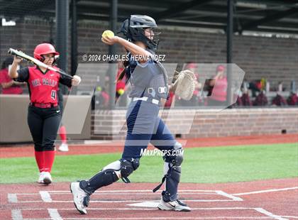 Thumbnail 2 in Del Valle vs Kingwood (NFCA Leadoff Classic) photogallery.