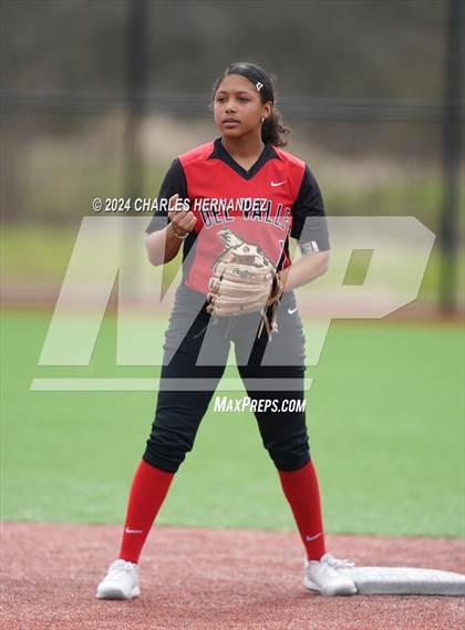 Thumbnail 1 in Del Valle vs Kingwood (NFCA Leadoff Classic) photogallery.