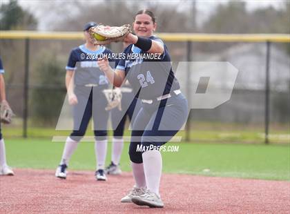 Thumbnail 3 in Del Valle vs Kingwood (NFCA Leadoff Classic) photogallery.