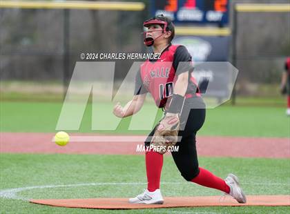 Thumbnail 1 in Del Valle vs Kingwood (NFCA Leadoff Classic) photogallery.