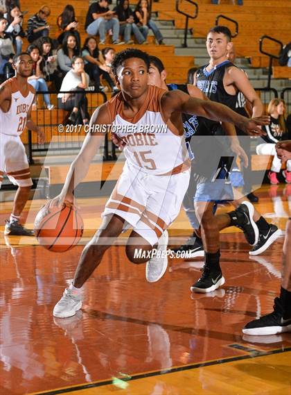 Thumbnail 1 in Dobie vs Vela (McDonald's Texas Invitational) photogallery.