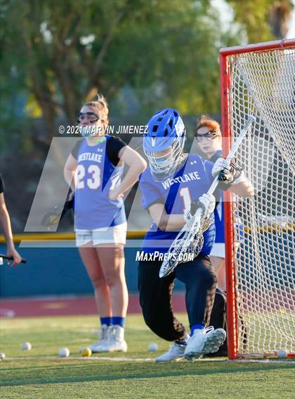Thumbnail 3 in Royal vs Westlake photogallery.