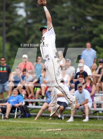 Thumbnail 3 in Central Catholic @ Andover photogallery.