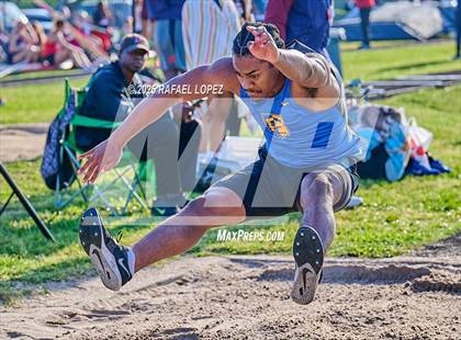 Thumbnail 2 in UIL 6A Track & Field Area 21&22 (Long Jump) photogallery.