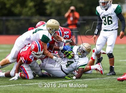 Thumbnail 2 in Moreau Catholic @ Saint Mary's photogallery.