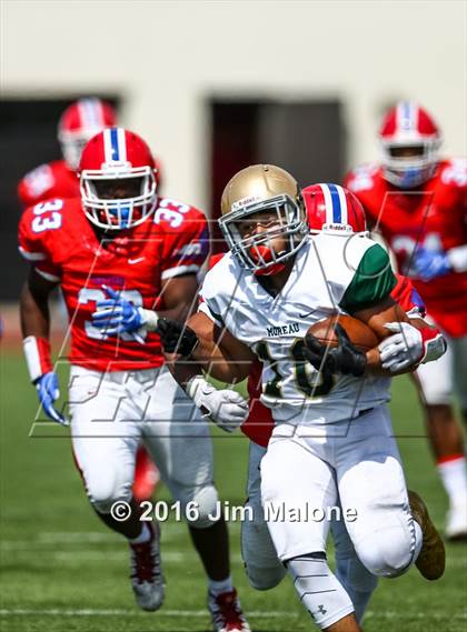 Thumbnail 3 in Moreau Catholic @ Saint Mary's photogallery.