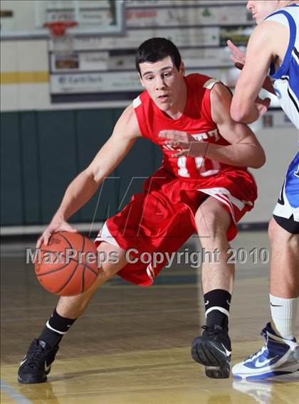 Thumbnail 1 in Karns vs Scott County (Pilot Food-Mart Classic) photogallery.