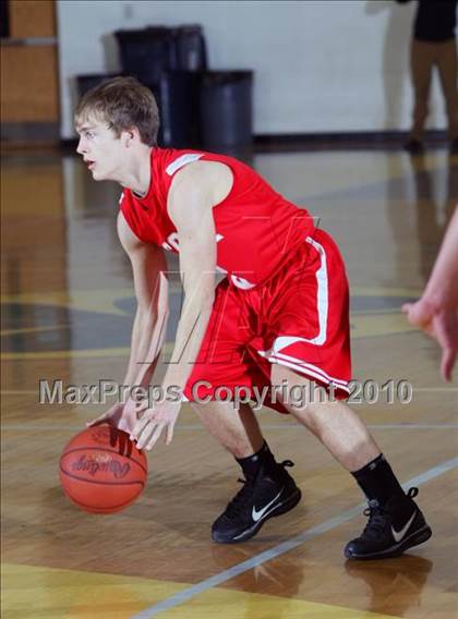 Thumbnail 2 in Karns vs Scott County (Pilot Food-Mart Classic) photogallery.