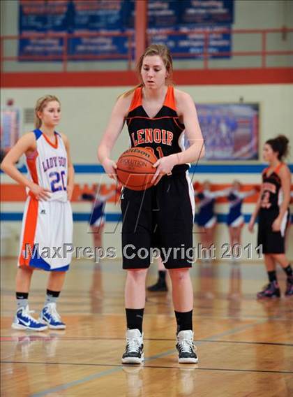 Thumbnail 2 in Lenoir City @ William Blount photogallery.
