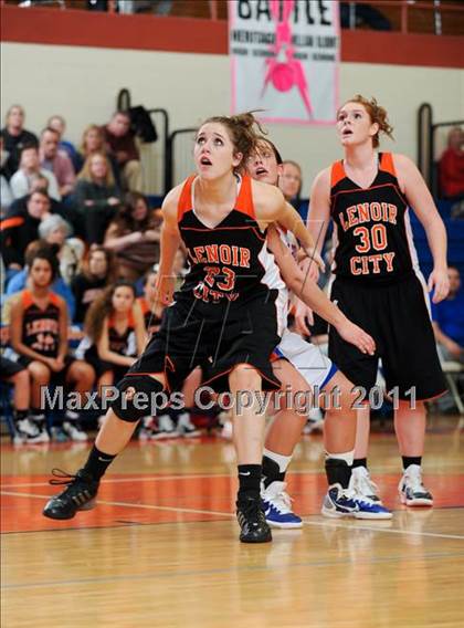 Thumbnail 3 in Lenoir City @ William Blount photogallery.