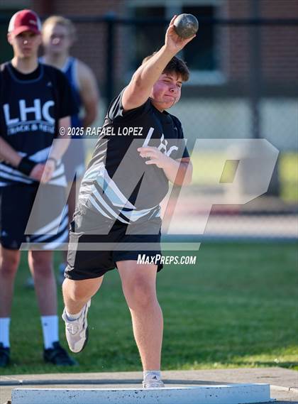 Thumbnail 1 in Lake Houston Conquerors Invitational (Shot Put) photogallery.