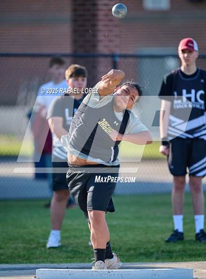 Thumbnail 1 in Lake Houston Conquerors Invitational (Shot Put) photogallery.