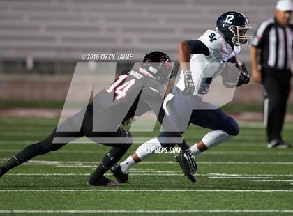 Thumbnail 2 in Smithson Valley @ Lake Travis (UIL 6A Quarterfinal Playoff) photogallery.