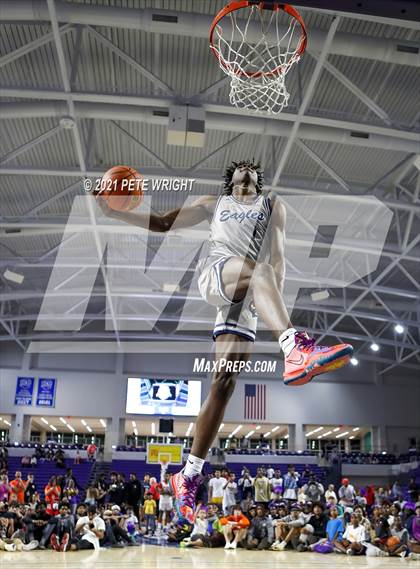 Thumbnail 3 in City of Palms Classic - Slam Dunk Contest photogallery.