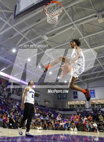 Thumbnail 1 in City of Palms Classic - Slam Dunk Contest photogallery.