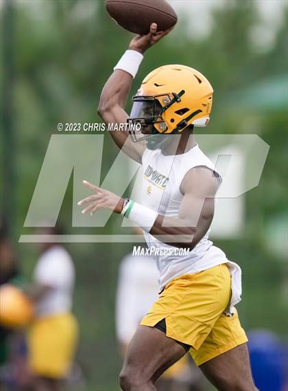 Thumbnail 3 in South Mecklenburg vs Independence (Powerade 7 on 7) photogallery.