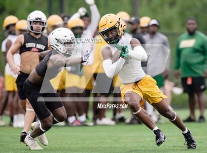 Thumbnail 3 in South Mecklenburg vs Independence (Powerade 7 on 7) photogallery.