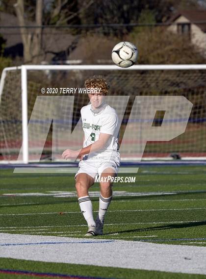 Thumbnail 3 in Lewiston-Porter @ Williamsville South (NYSPHSAA Section VI Class A-2 Final) photogallery.