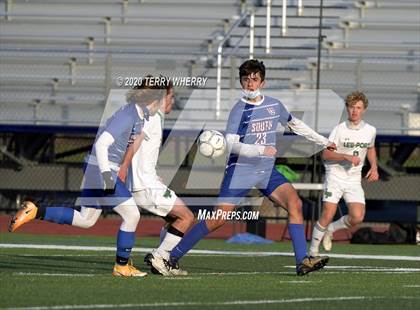 Thumbnail 2 in Lewiston-Porter @ Williamsville South (NYSPHSAA Section VI Class A-2 Final) photogallery.
