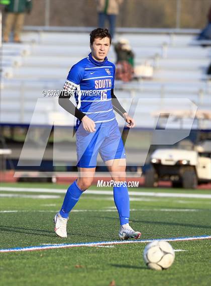 Thumbnail 1 in Lewiston-Porter @ Williamsville South (NYSPHSAA Section VI Class A-2 Final) photogallery.