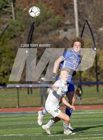 Thumbnail 1 in Lewiston-Porter @ Williamsville South (NYSPHSAA Section VI Class A-2 Final) photogallery.