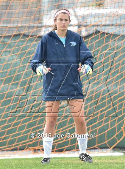 Thumbnail 3 in Johnson [Claudia Taylor] vs Brandeis (6A Region 4 Bi-District) photogallery.