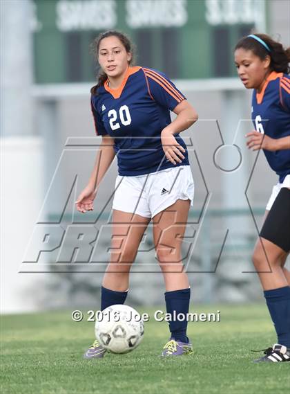 Thumbnail 1 in Johnson [Claudia Taylor] vs Brandeis (6A Region 4 Bi-District) photogallery.