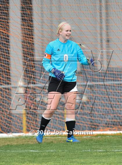 Thumbnail 3 in Johnson [Claudia Taylor] vs Brandeis (6A Region 4 Bi-District) photogallery.