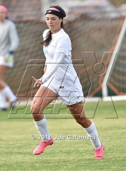 Thumbnail 2 in Johnson [Claudia Taylor] vs Brandeis (6A Region 4 Bi-District) photogallery.