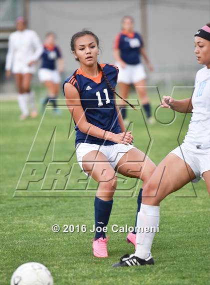 Thumbnail 3 in Johnson [Claudia Taylor] vs Brandeis (6A Region 4 Bi-District) photogallery.