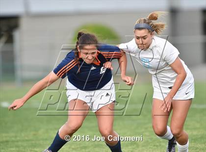 Thumbnail 2 in Johnson [Claudia Taylor] vs Brandeis (6A Region 4 Bi-District) photogallery.
