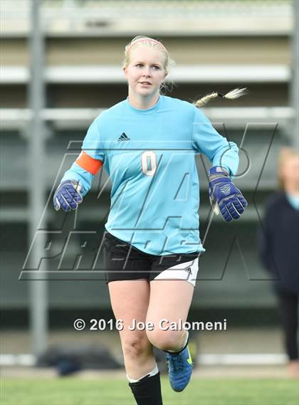 Thumbnail 2 in Johnson [Claudia Taylor] vs Brandeis (6A Region 4 Bi-District) photogallery.