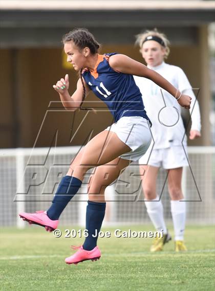 Thumbnail 1 in Johnson [Claudia Taylor] vs Brandeis (6A Region 4 Bi-District) photogallery.