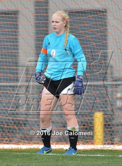 Thumbnail 3 in Johnson [Claudia Taylor] vs Brandeis (6A Region 4 Bi-District) photogallery.