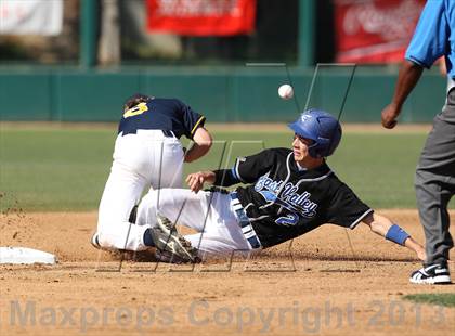 Thumbnail 1 in East Valley vs. LACES (CIF LA City Section D3 Final) photogallery.