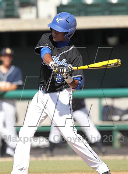 Thumbnail 3 in East Valley vs. LACES (CIF LA City Section D3 Final) photogallery.