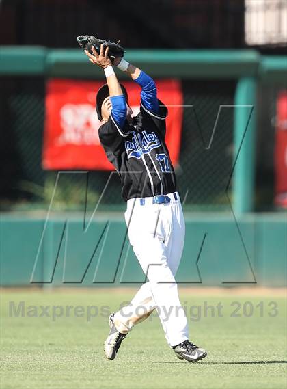 Thumbnail 1 in East Valley vs. LACES (CIF LA City Section D3 Final) photogallery.