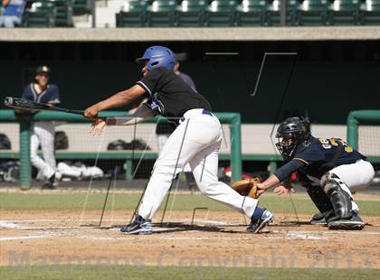 Thumbnail 3 in East Valley vs. LACES (CIF LA City Section D3 Final) photogallery.