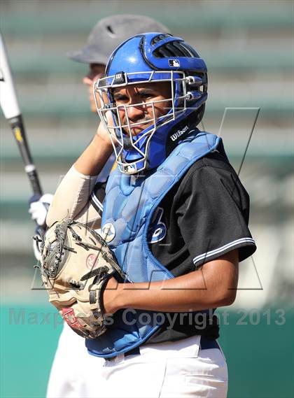 Thumbnail 1 in East Valley vs. LACES (CIF LA City Section D3 Final) photogallery.