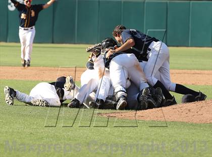 Thumbnail 1 in East Valley vs. LACES (CIF LA City Section D3 Final) photogallery.
